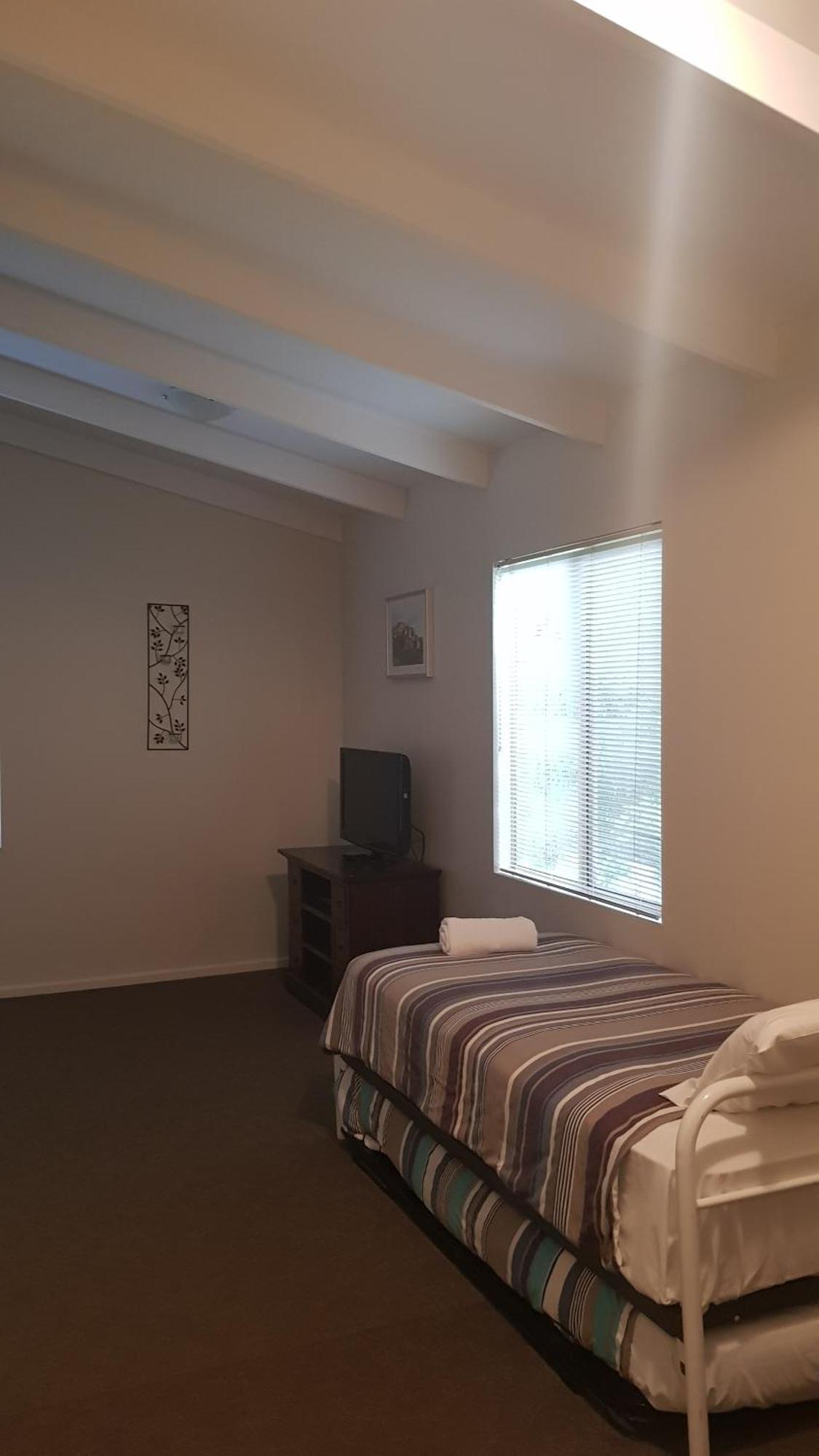 Lilacs Waterfront Villas & Cottages Albany Bilik gambar